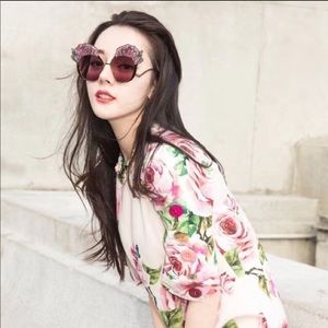 Meet your Posher, Trinh